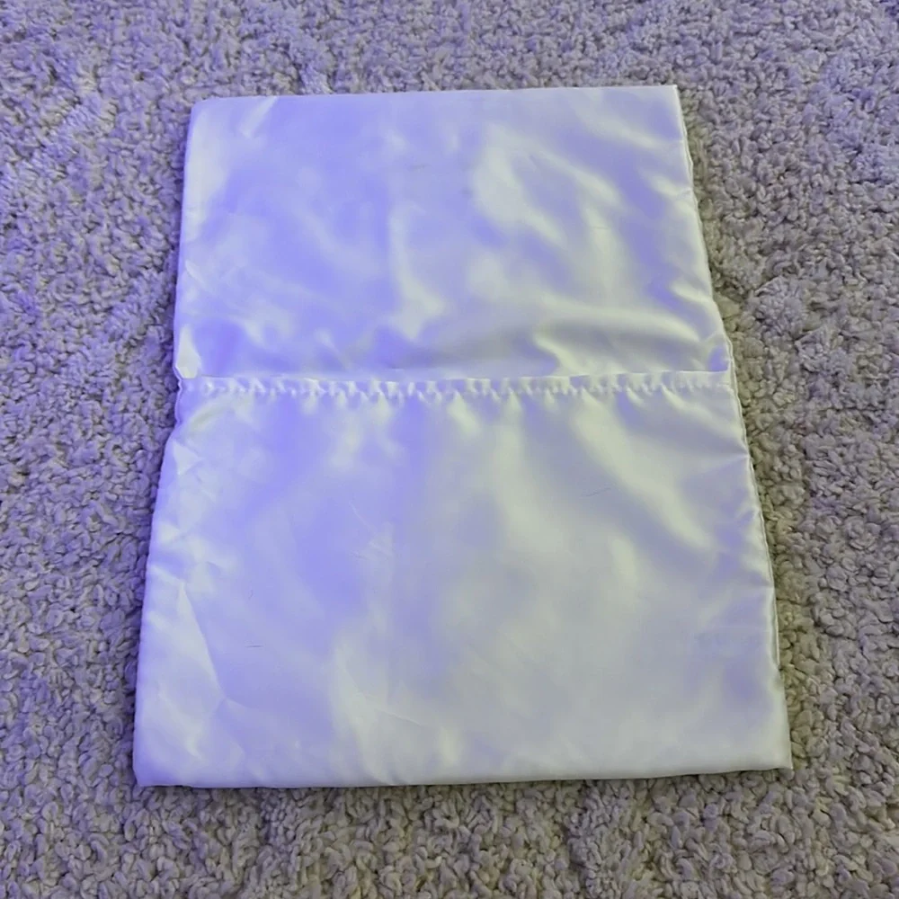 Small Gucci pouch!
